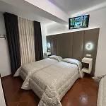 Hotel Bucaneve 3*