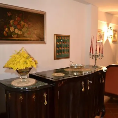 Hotell Bucaneve 3*