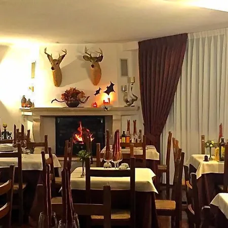 Bucaneve Hotell 3*