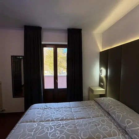 Hotel Bucaneve 3*