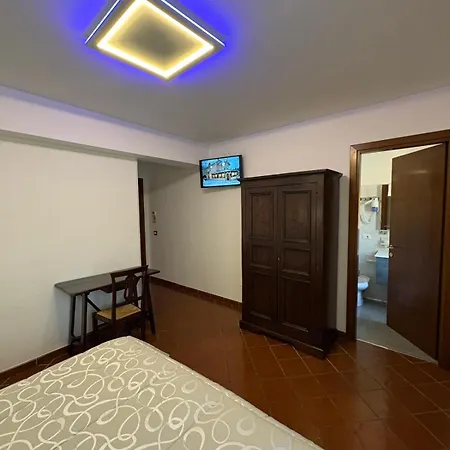 Hotel Bucaneve 3*