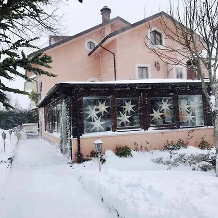 Hotel Bucaneve Pescasseroli