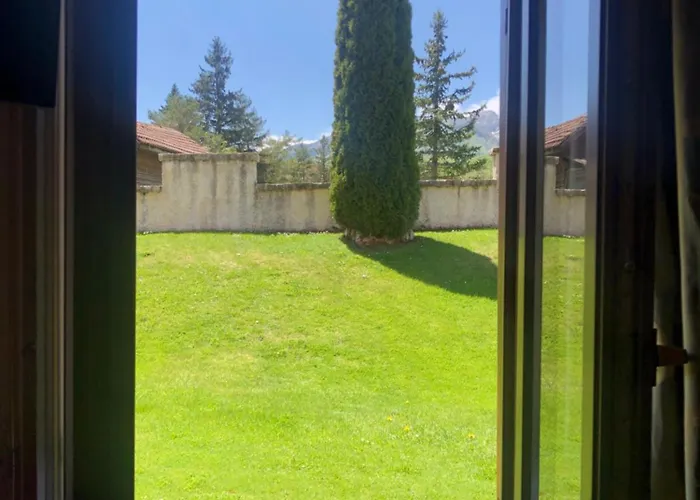 Bucaneve Отель 3*