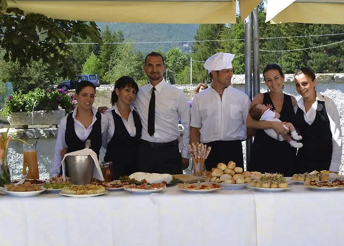 Отель Bucaneve 3*